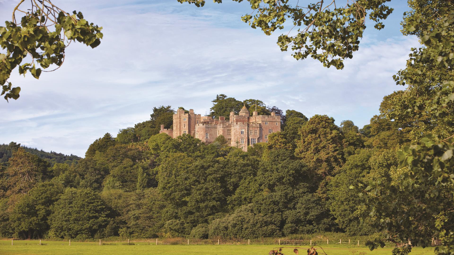 Coach holiday to Dunster Castle